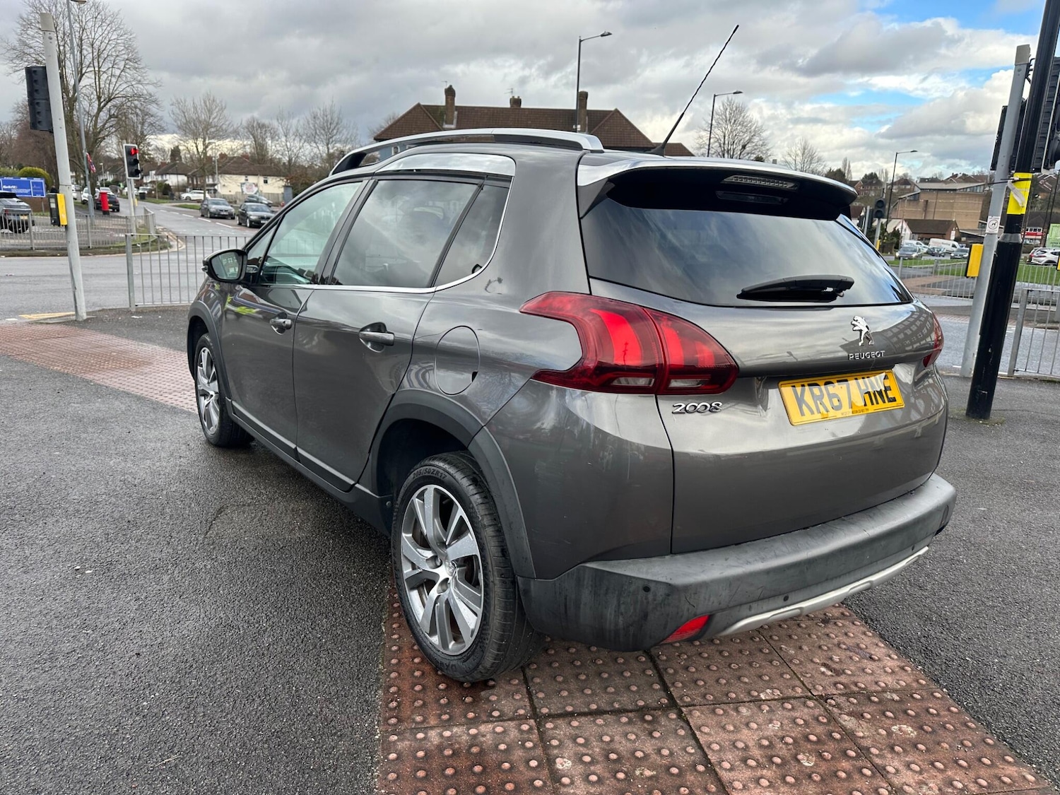 Used Peugeot 2008 for sale - 77575013: Photo 4