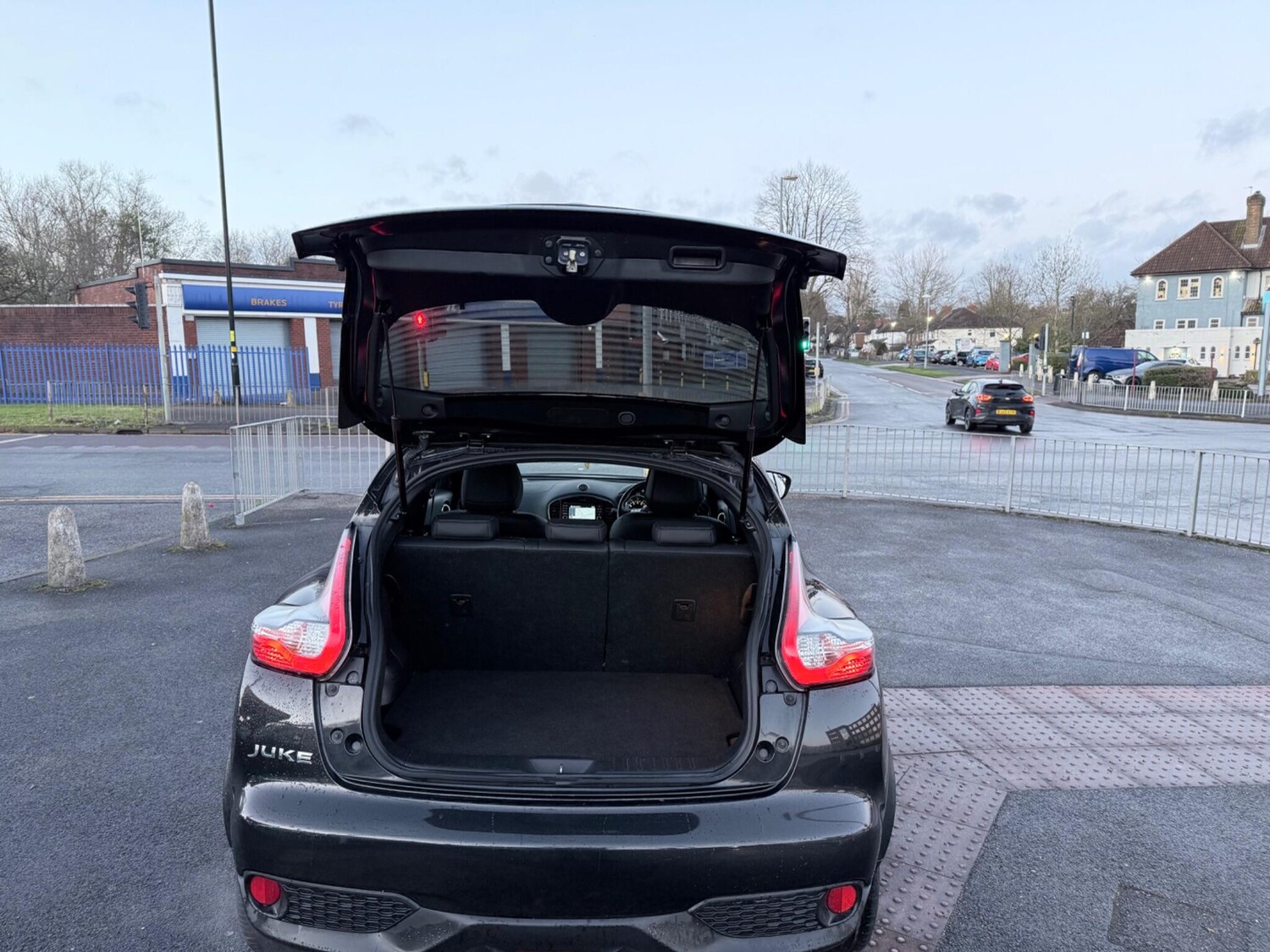 Used Nissan Juke 2018 for sale - 78020399: Photo 30