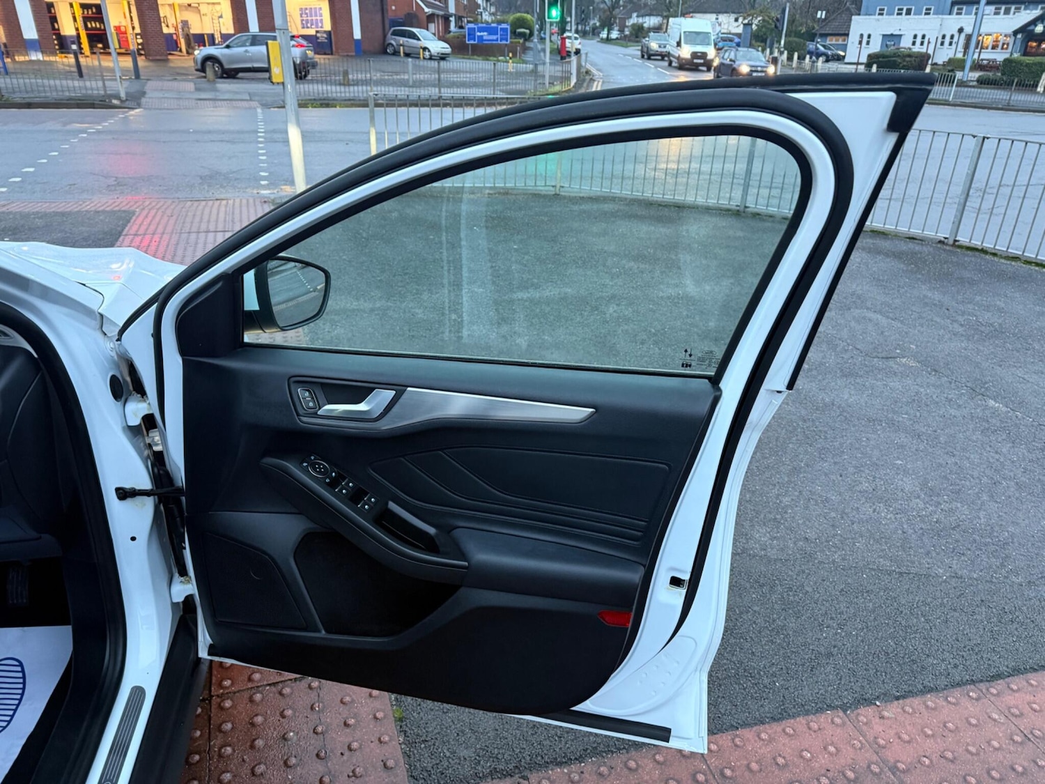 Used Ford Focus 2020 for sale - 77898520: Photo 24