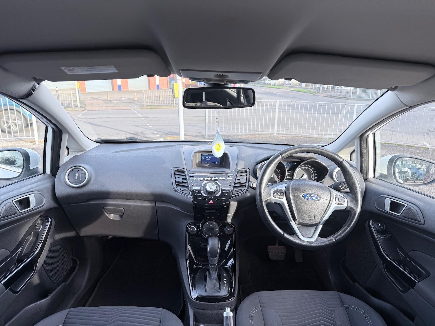 Used Ford Fiesta 2012 for sale - 76942539: Photo 18