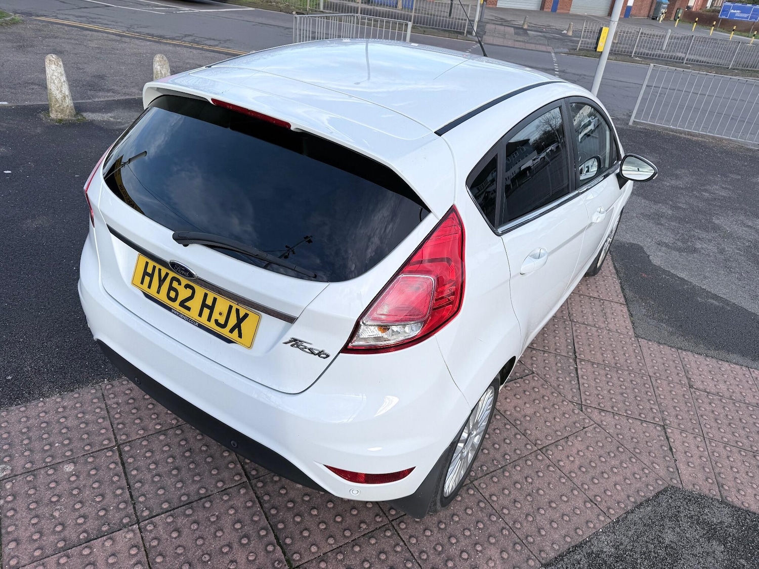 Used Ford Fiesta 2012 for sale - 76942539: Photo 32