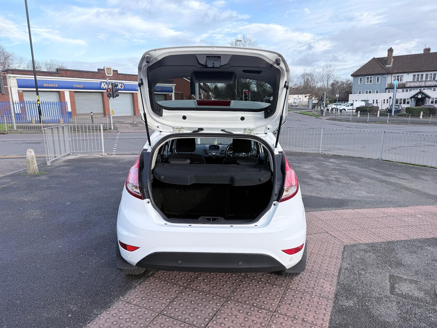 Used Ford Fiesta 2012 for sale - 76942539: Photo 33