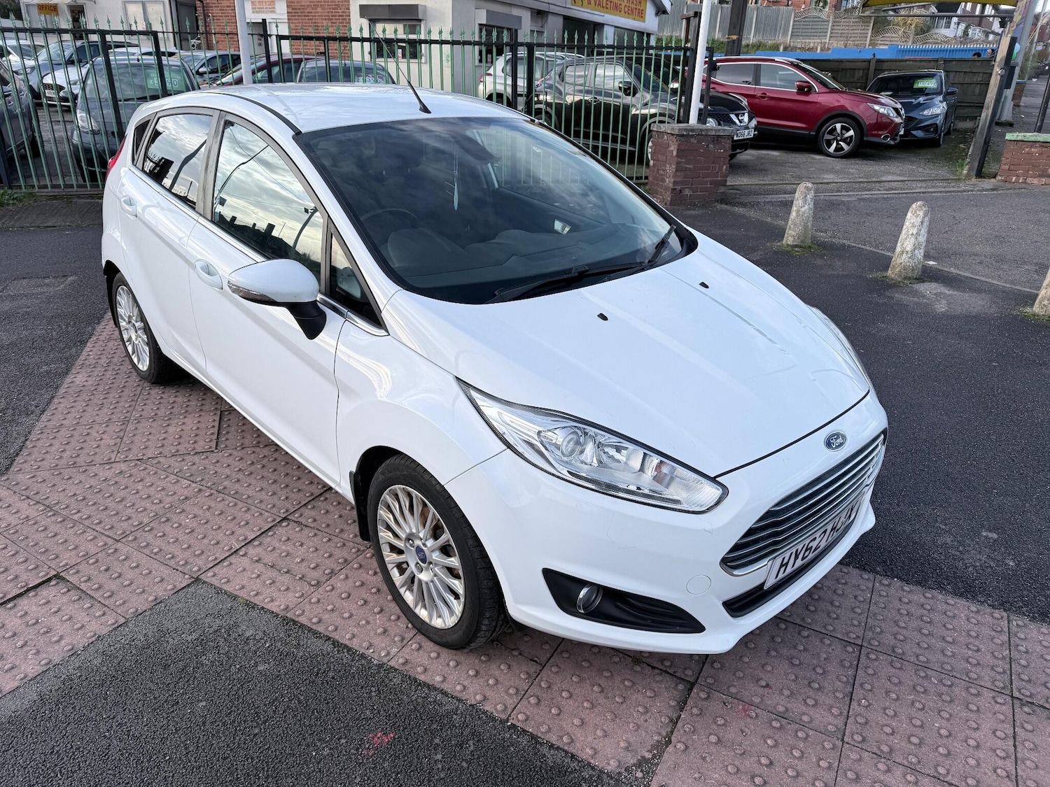 Used Ford Fiesta 2012 for sale - 76942539: Photo 6