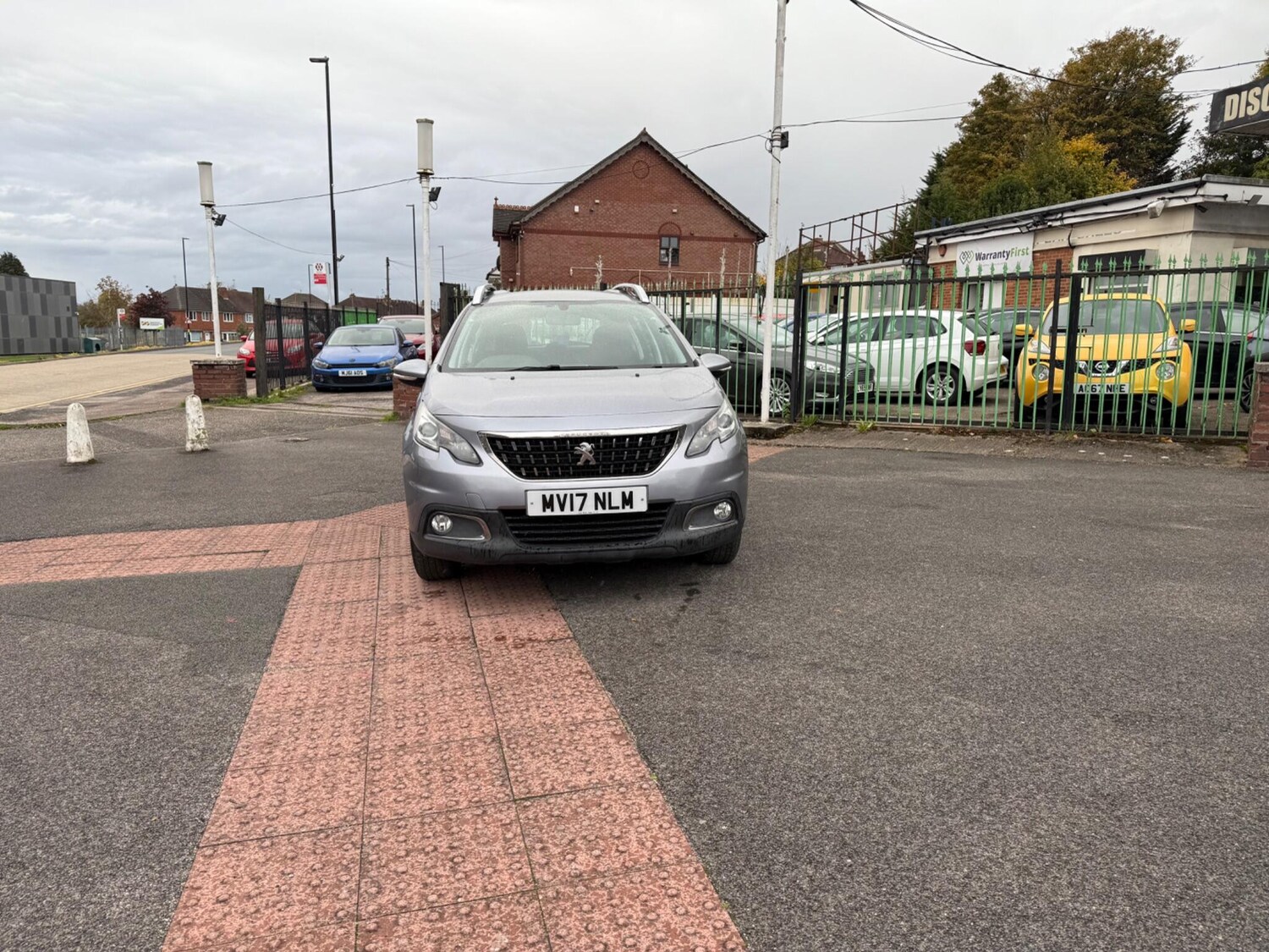 Used Peugeot 2008 2017 for sale - 76360182: Photo 10