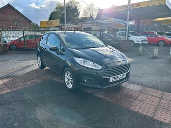 Used Ford Fiesta 2016 for sale - 78275445: Photo