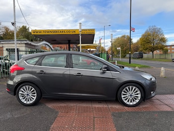 Used Ford Focus 2016 for sale - 76441189: Photo