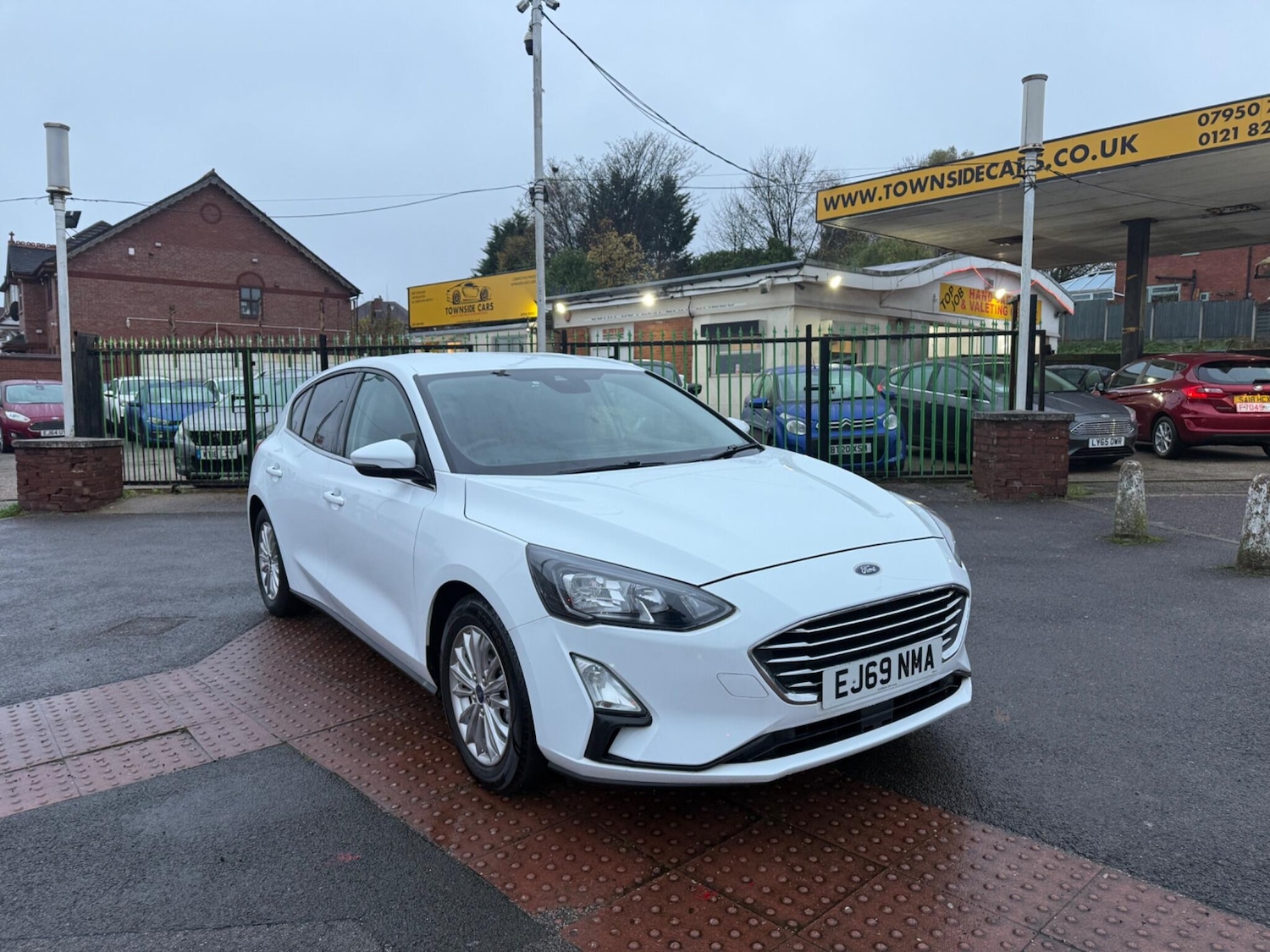 Used Ford Focus 2020 for sale - 76592805: Photo 1