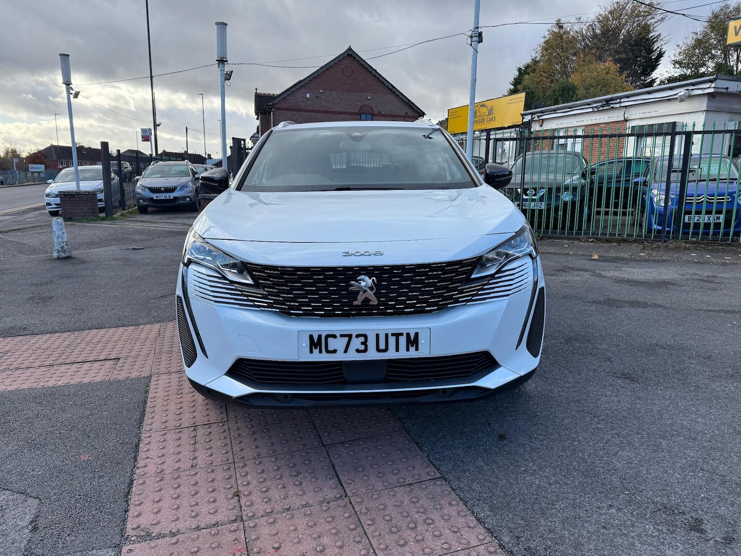 Used Peugeot 3008 2023 for sale - 77015887: Photo 2