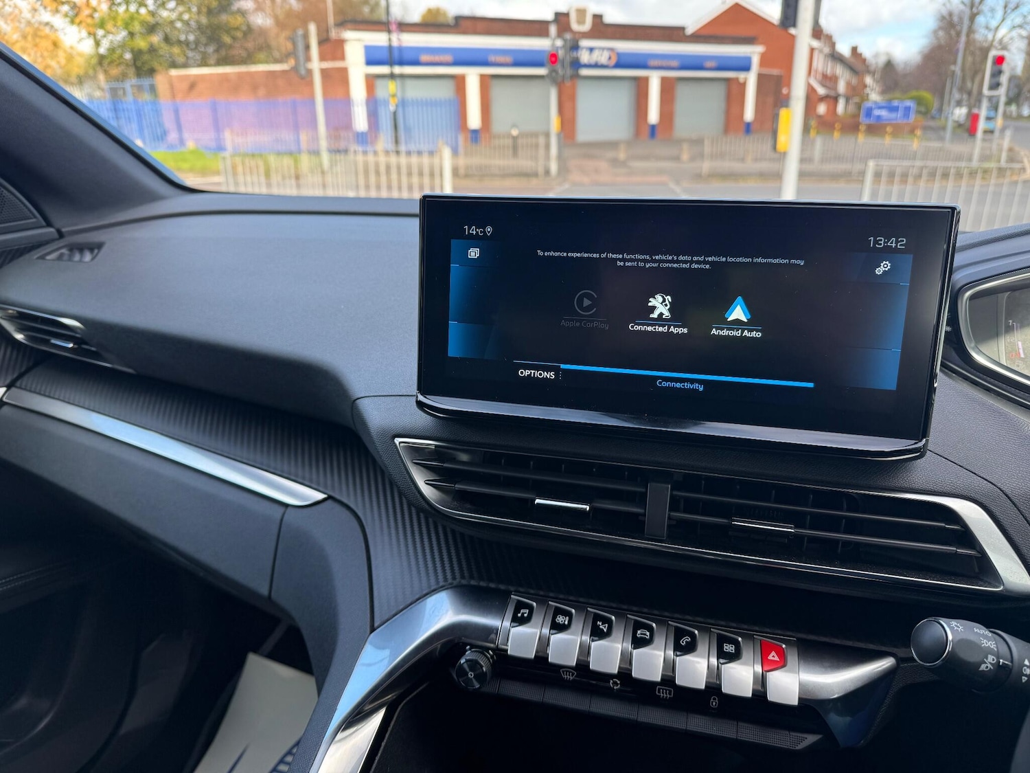 Used Peugeot 3008 2023 for sale - 77015887: Photo 32