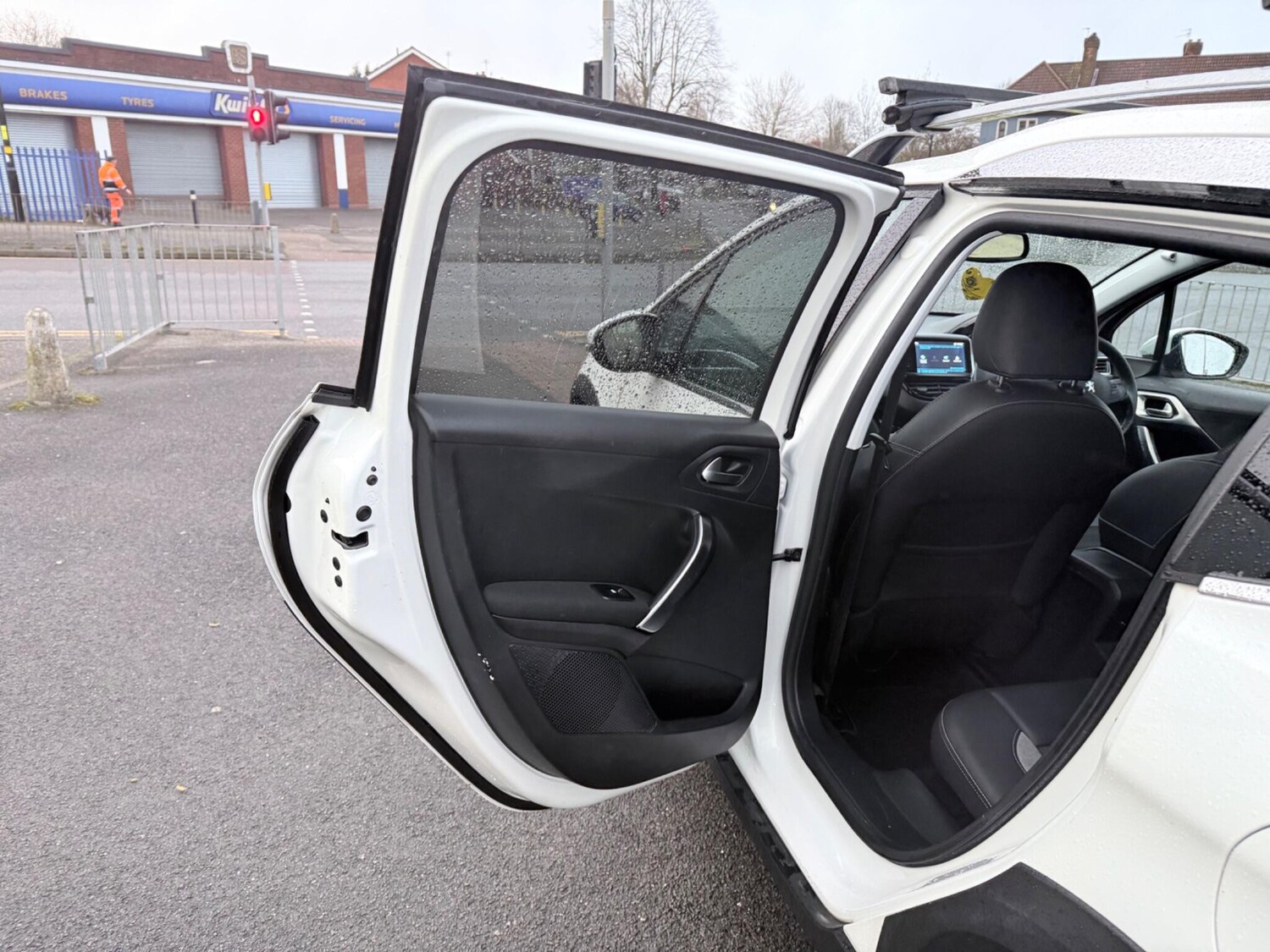 Used Peugeot 2008 2019 for sale - 78019076: Photo 26