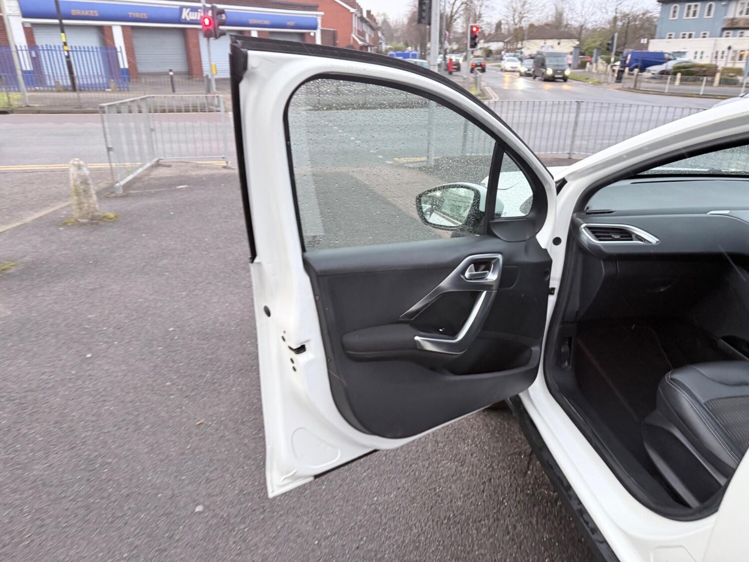 Used Peugeot 2008 2019 for sale - 78019076: Photo 27