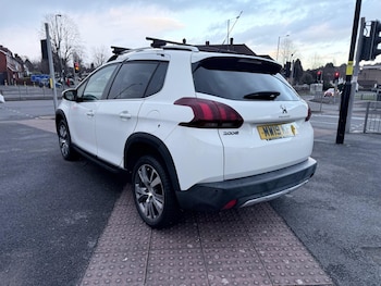 Used Peugeot 2008 2019 for sale - 78019076: Photo