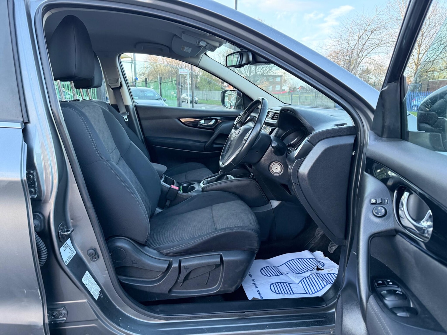 Used Nissan Qashqai 2015 for sale - 77883111: Photo 19