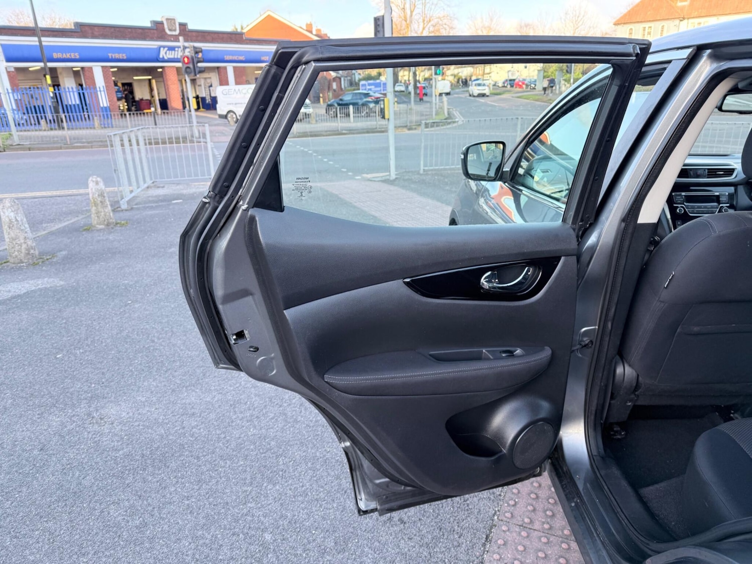 Used Nissan Qashqai 2015 for sale - 77883111: Photo 26