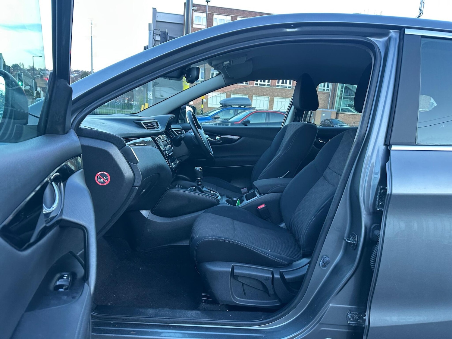 Used Nissan Qashqai 2015 for sale - 77883111: Photo 27