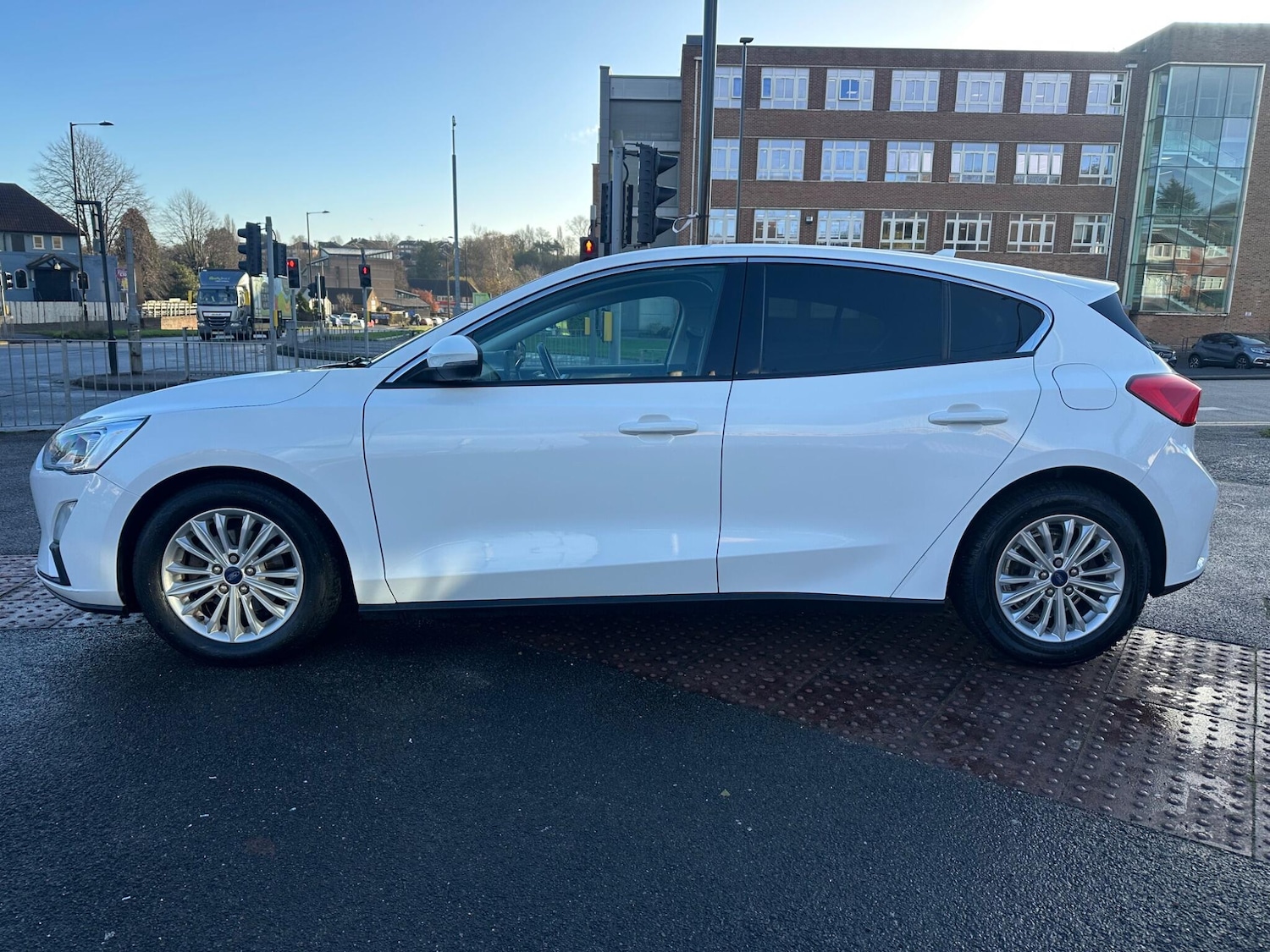 Used Ford Focus 2019 for sale - 76802033: Photo 11