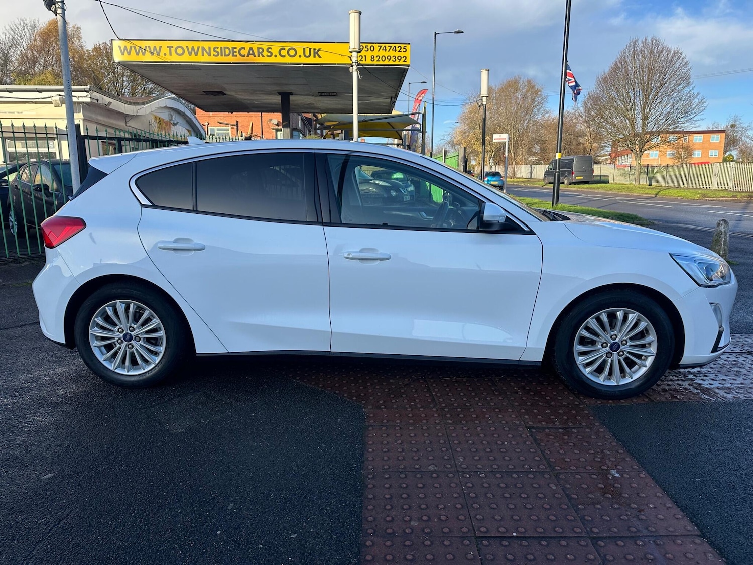 Used Ford Focus 2019 for sale - 76802033: Photo 14