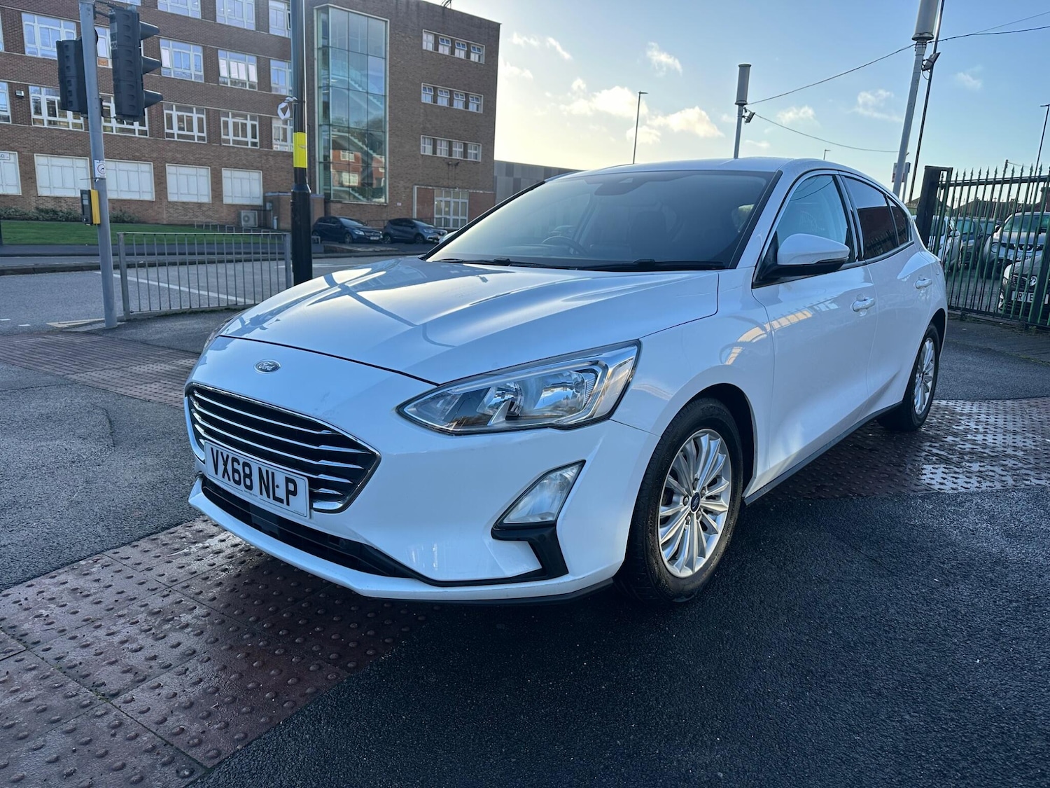 Used Ford Focus 2019 for sale - 76802033: Photo 3