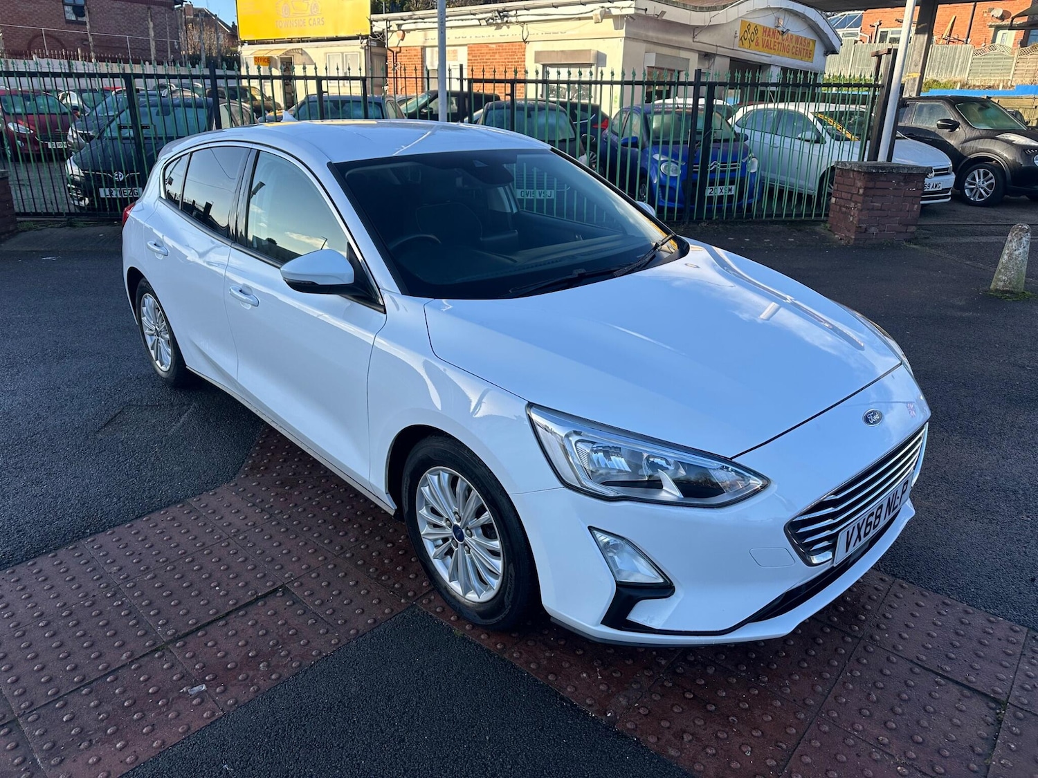 Used Ford Focus 2019 for sale - 76802033: Photo 6