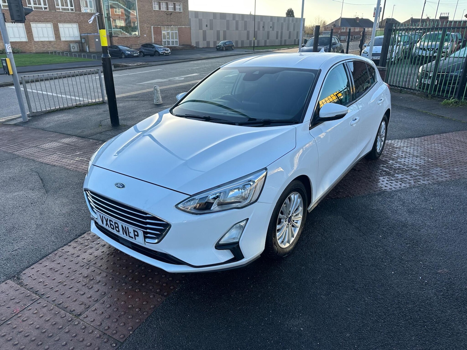 Used Ford Focus 2019 for sale - 76802033: Photo 9