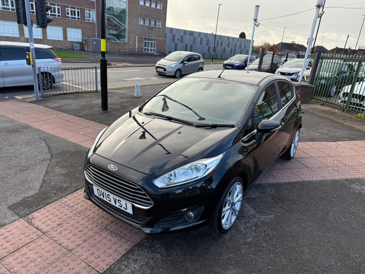 Used Ford Fiesta 2015 for sale - 76440865: Photo 10