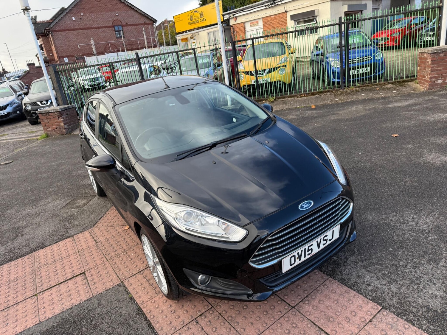 Used Ford Fiesta 2015 for sale - 76440865: Photo 12