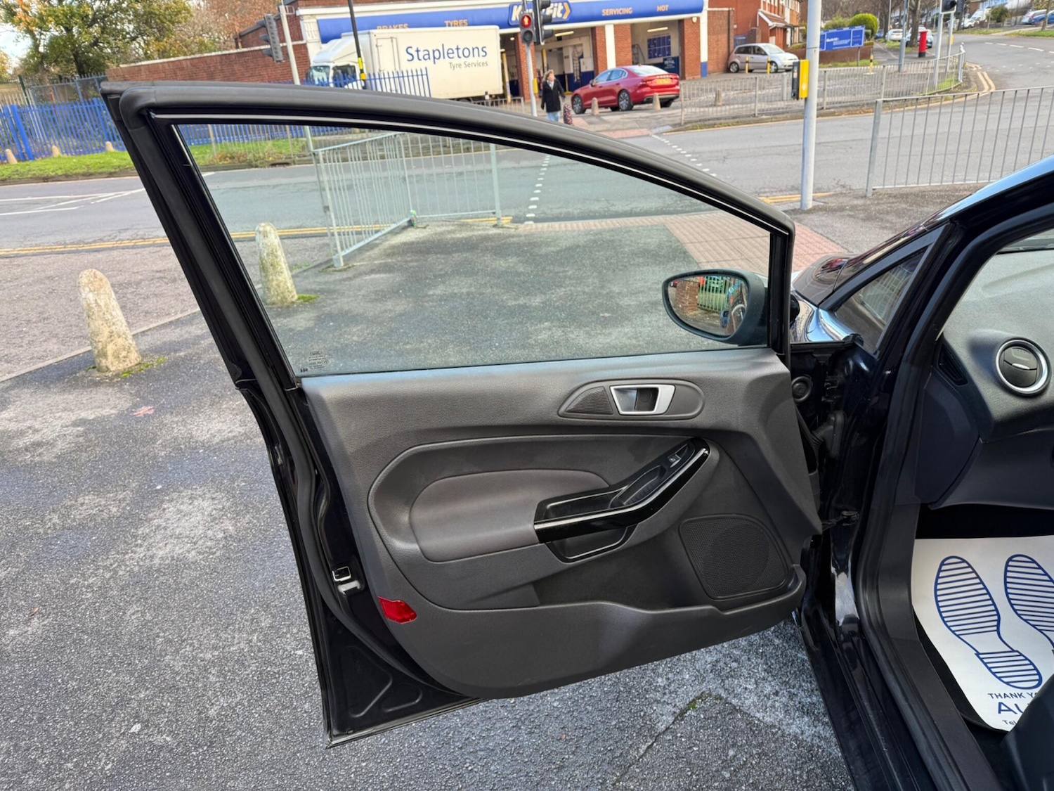 Used Ford Fiesta 2015 for sale - 76440865: Photo 16