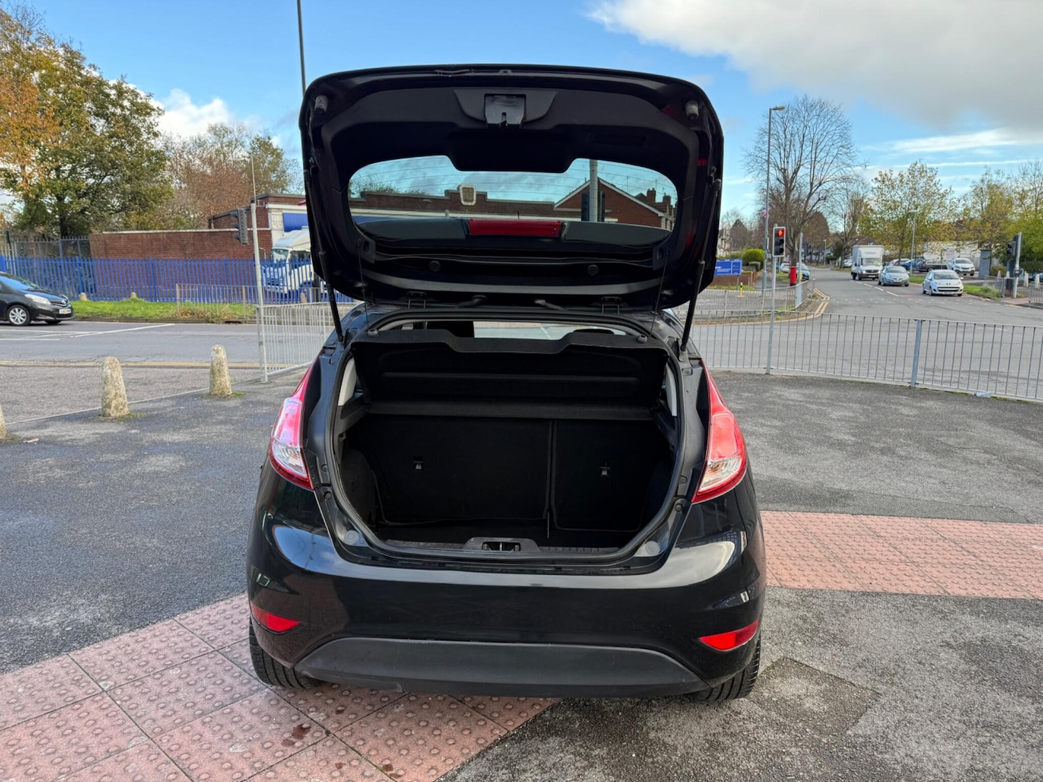 Used Ford Fiesta 2015 for sale - 76440865: Photo 19