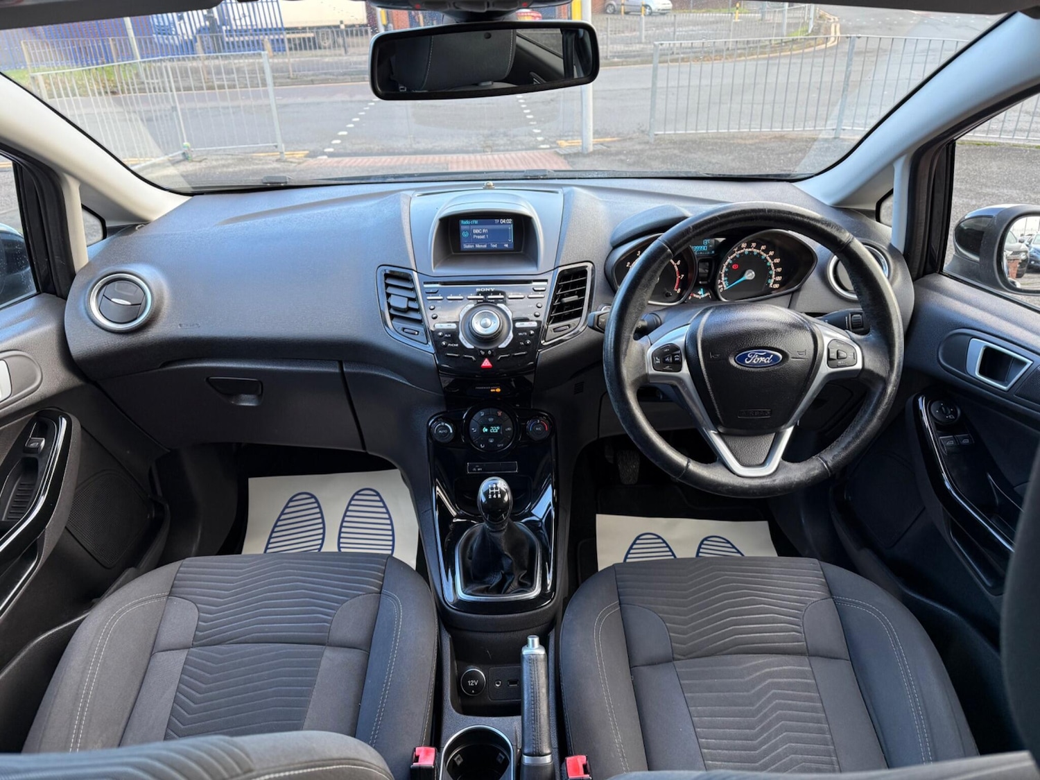 Used Ford Fiesta 2015 for sale - 76440865: Photo 27