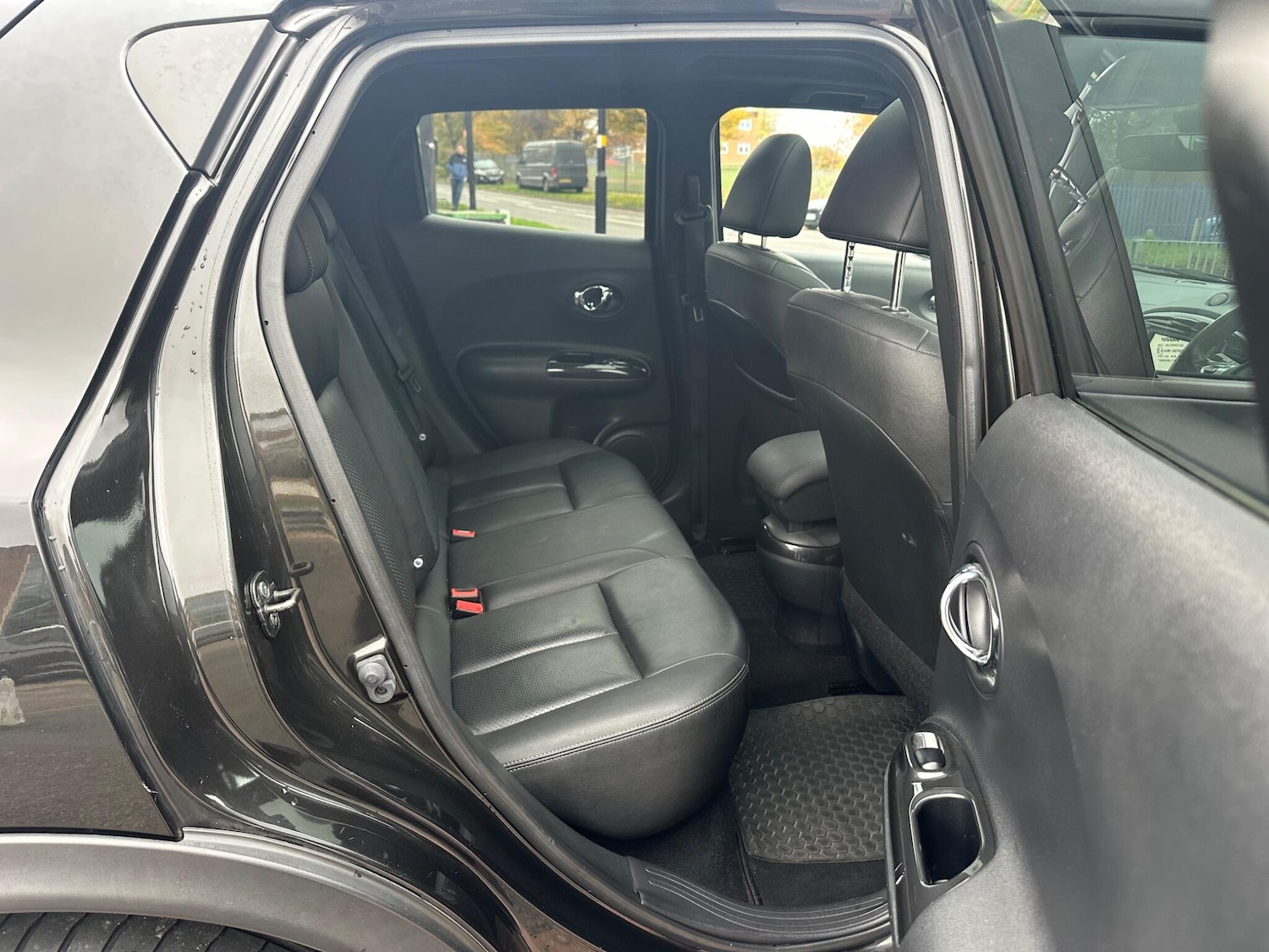 Used Nissan Juke 2015 for sale - 76511914: Photo 24