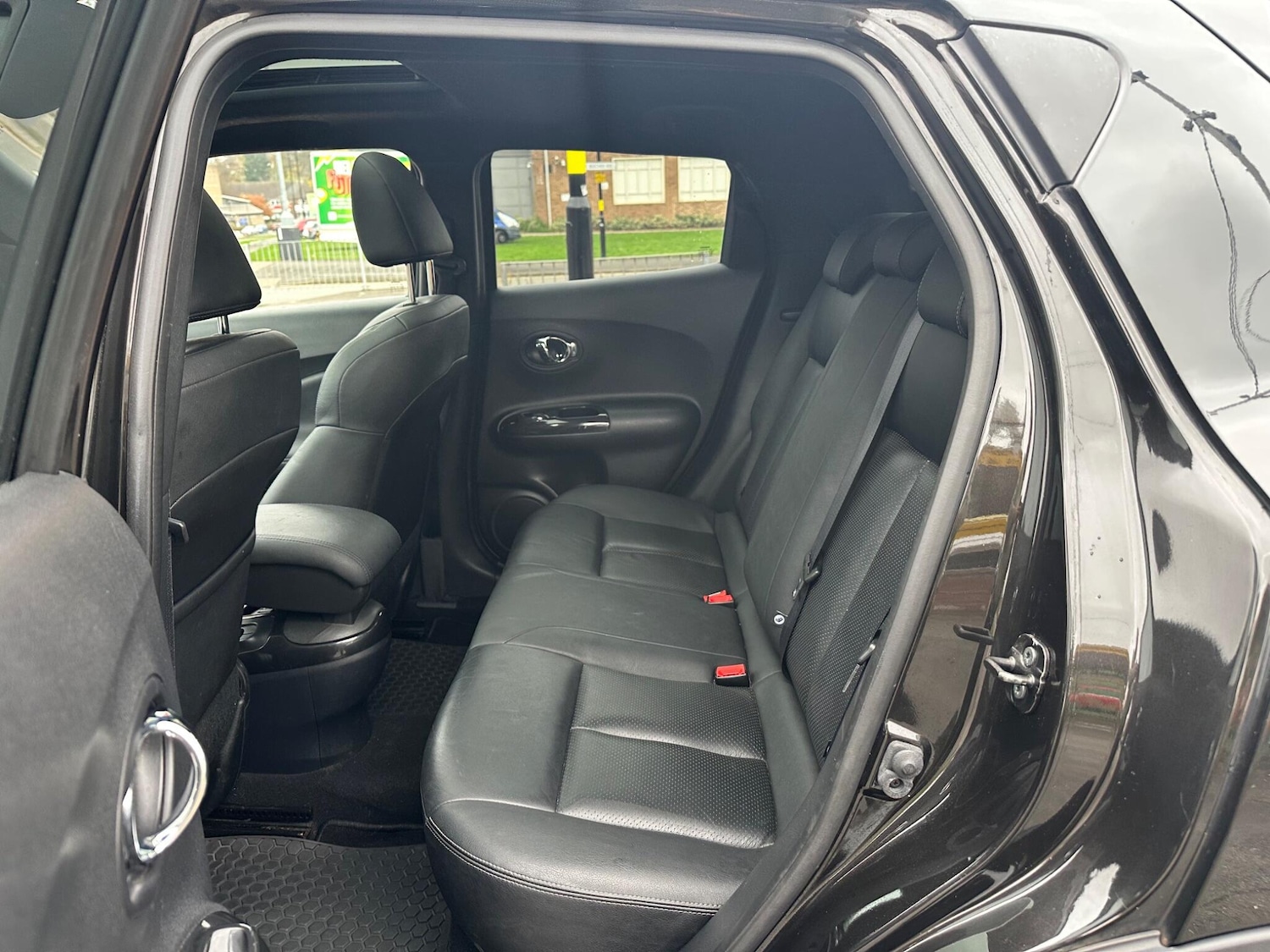 Used Nissan Juke 2015 for sale - 76511914: Photo 26