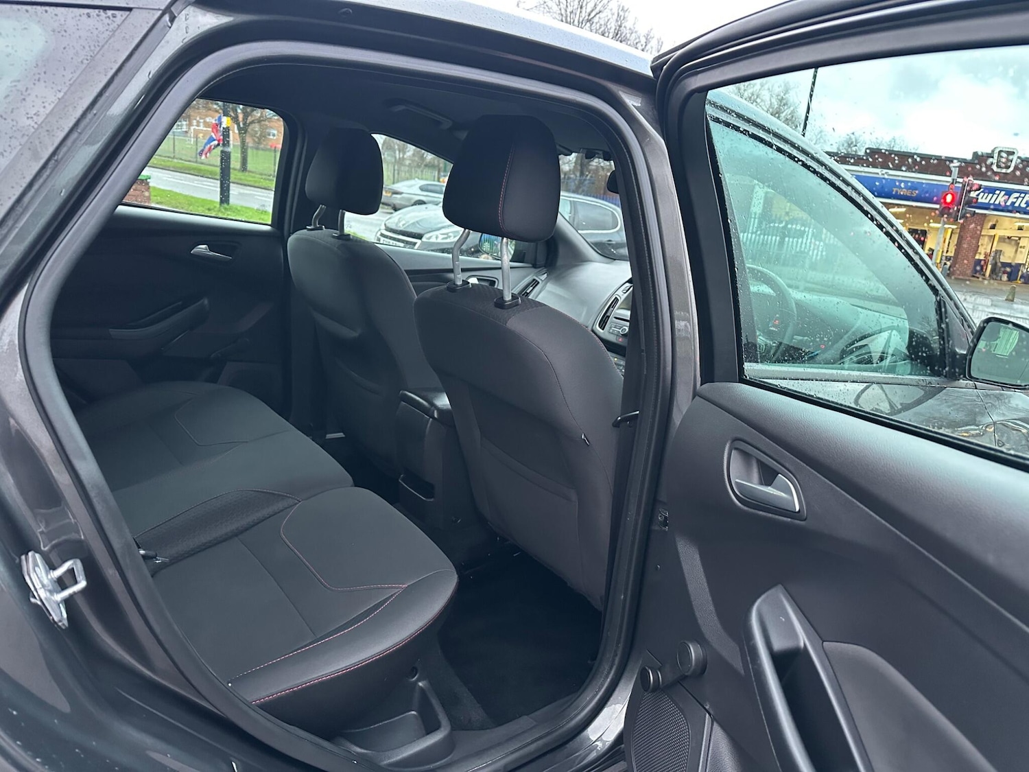 Used Ford Focus 2017 for sale - 77306013: Photo 25