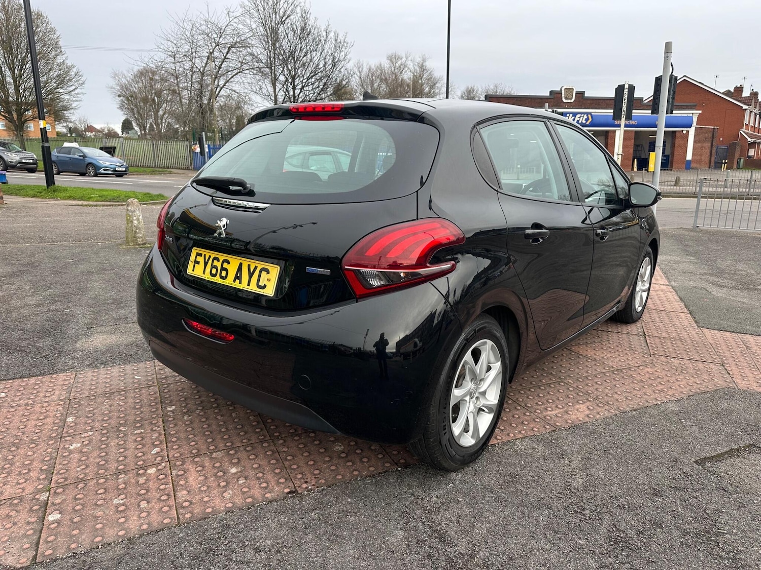 Used Peugeot 208 for sale - 77737318: Photo 15