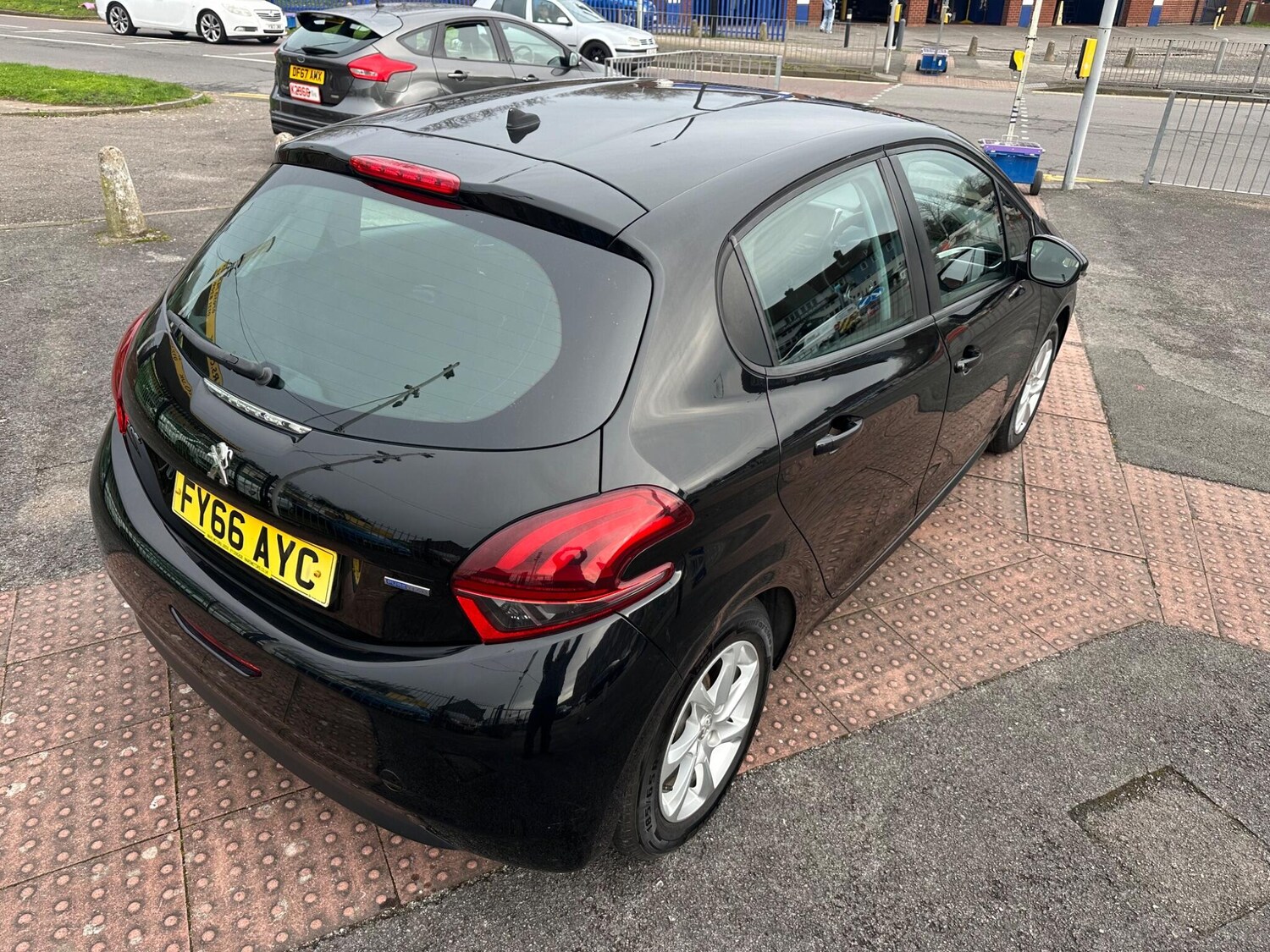 Used Peugeot 208 for sale - 77737318: Photo 16