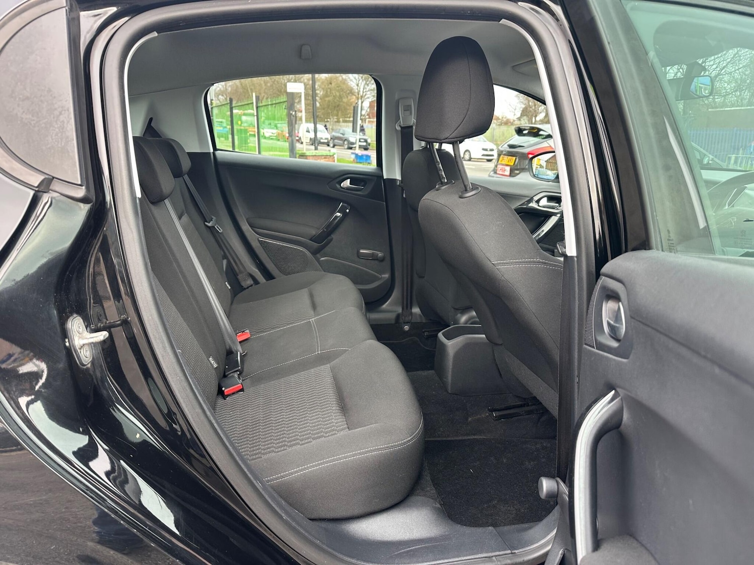 Used Peugeot 208 for sale - 77737318: Photo 21