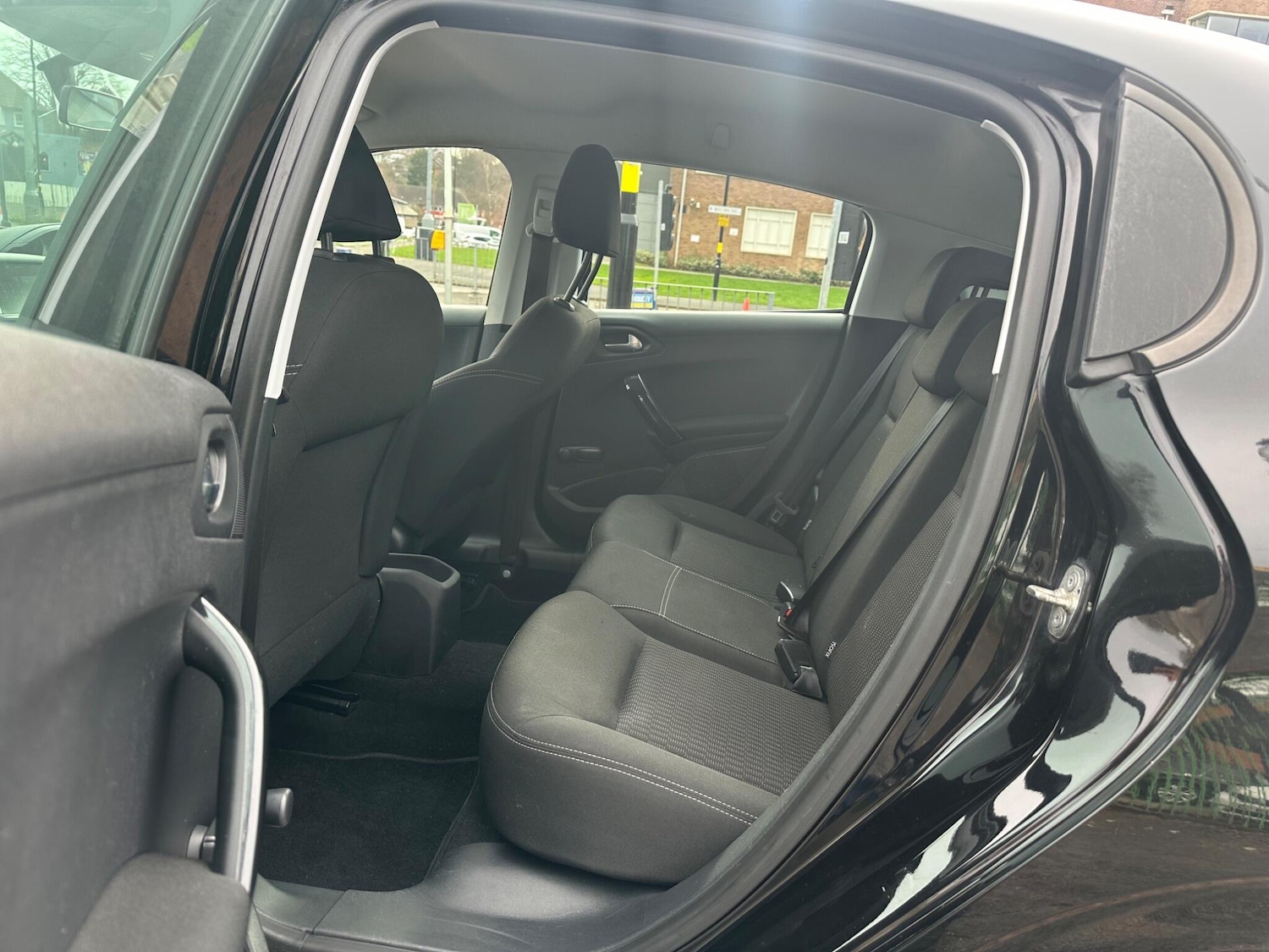 Used Peugeot 208 for sale - 77737318: Photo 22