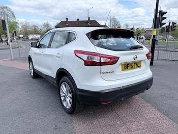 Used Nissan Qashqai 2015 for sale - 78307257: Photo