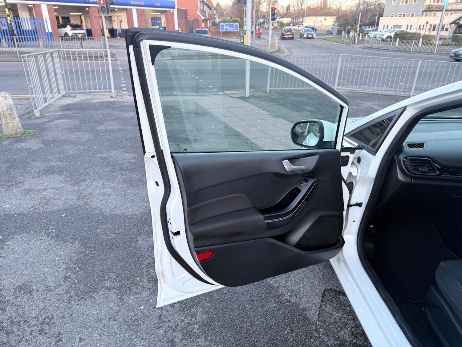 Used Ford Fiesta 2018 for sale - 77358496: Photo 31