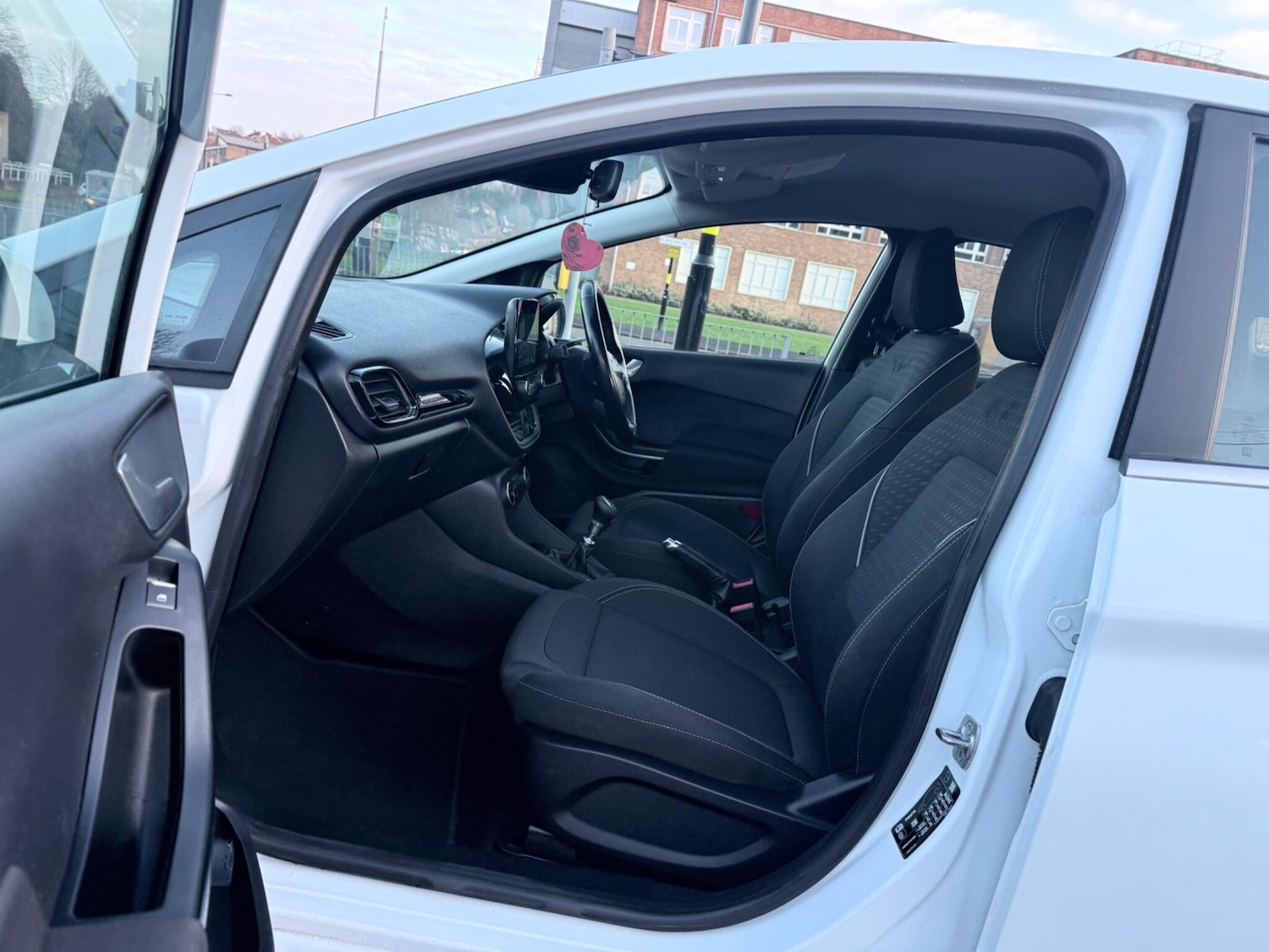 Used Ford Fiesta 2018 for sale - 77358496: Photo 35