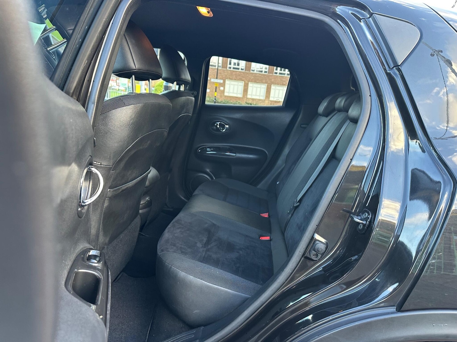 Used Nissan Juke 2017 for sale - 76398296: Photo 24