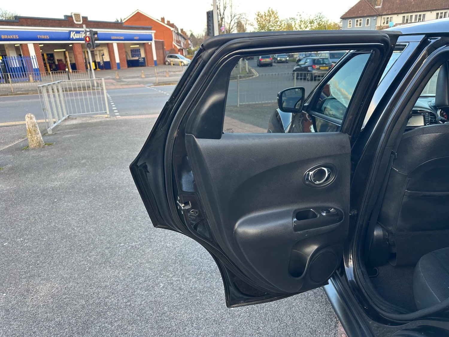 Used Nissan Juke 2017 for sale - 76398296: Photo 25