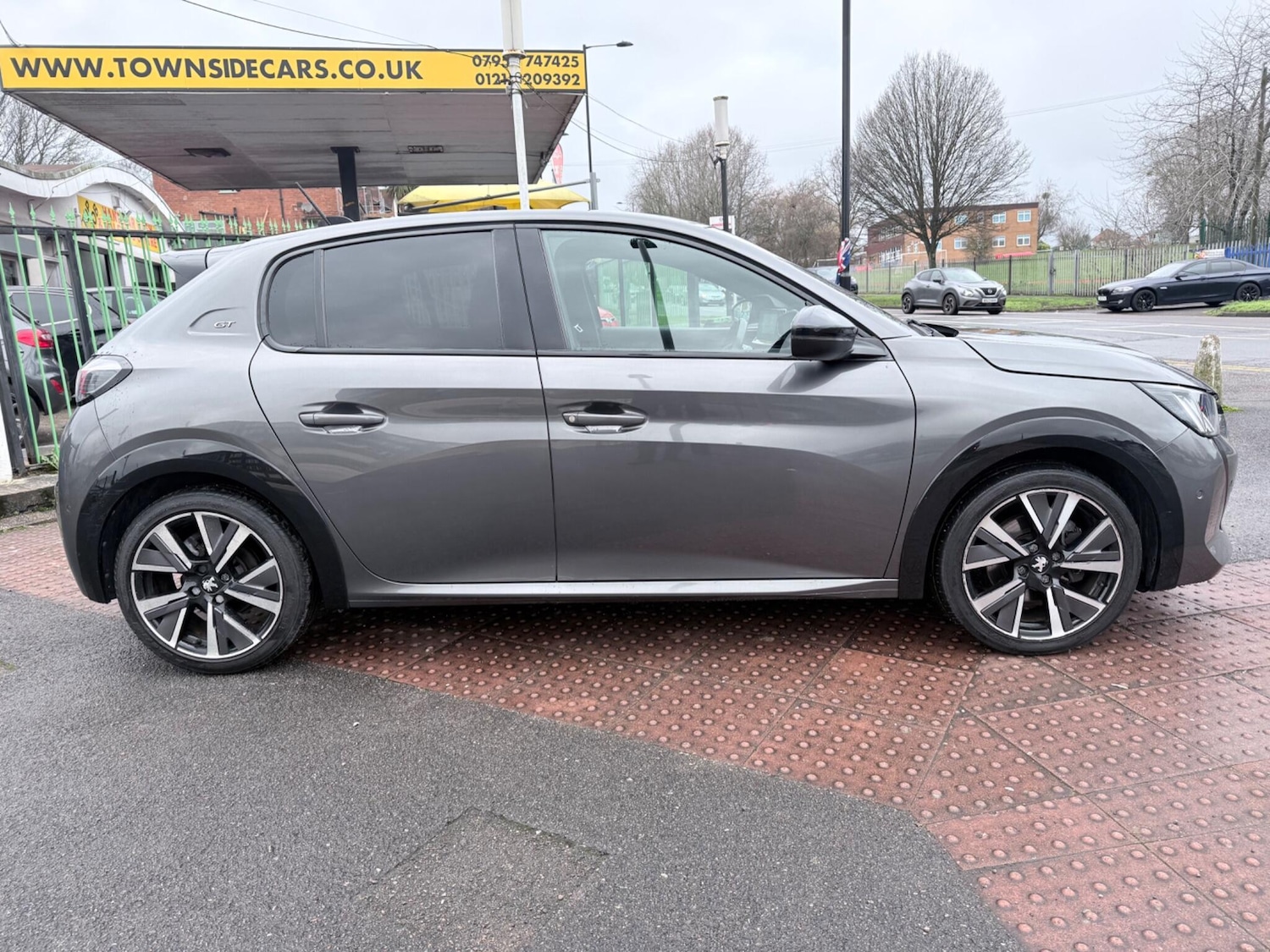 Used Peugeot 208 2021 for sale - 77320390: Photo 18