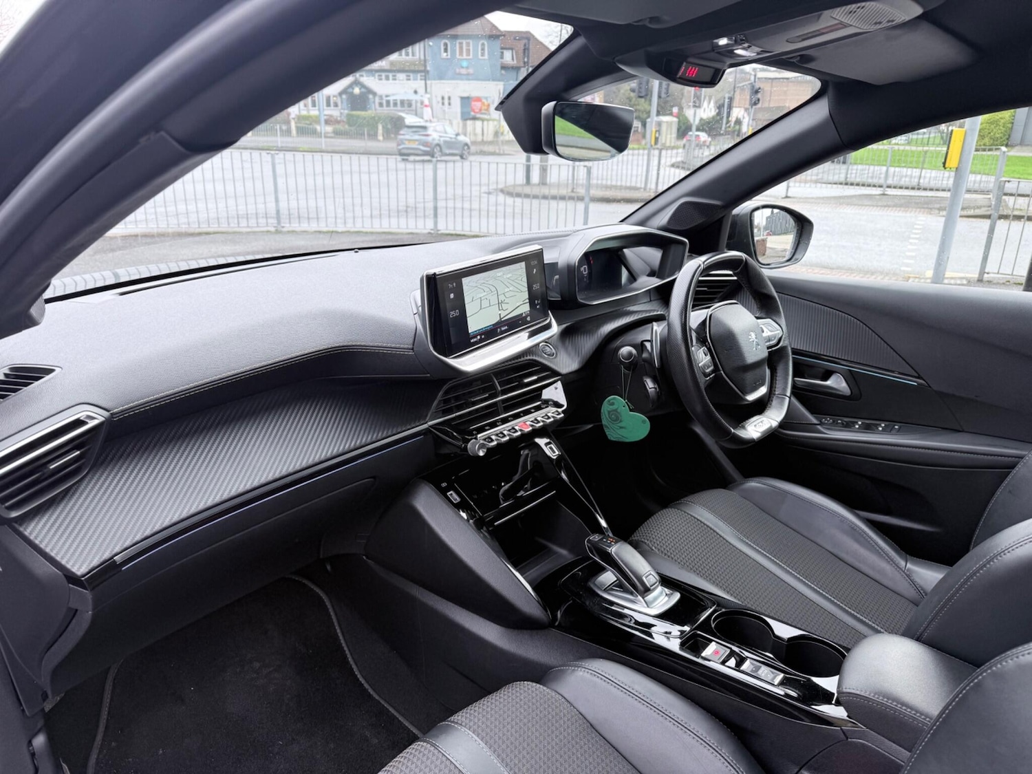 Used Peugeot 208 2021 for sale - 77320390: Photo 22