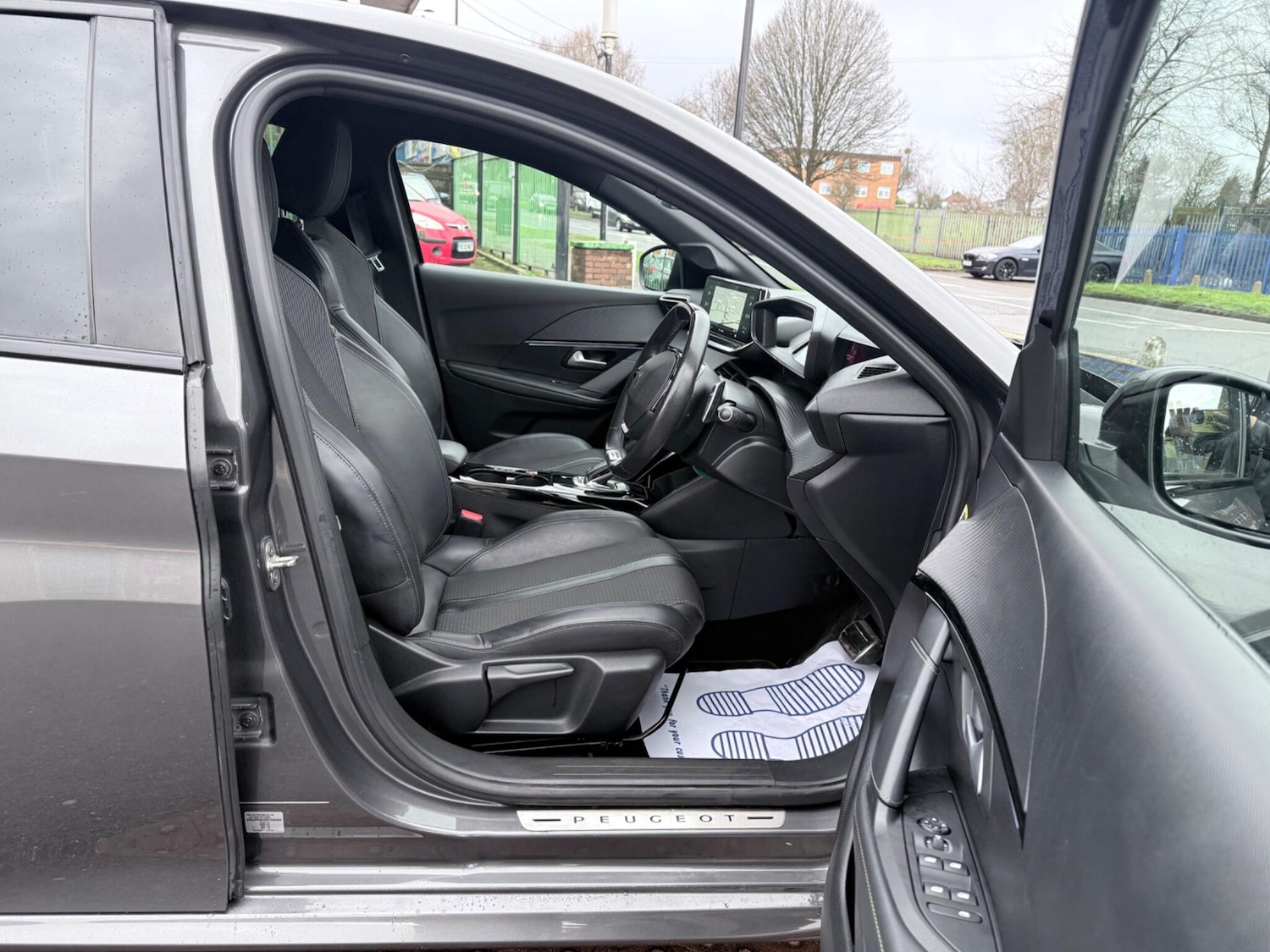 Used Peugeot 208 2021 for sale - 77320390: Photo 24