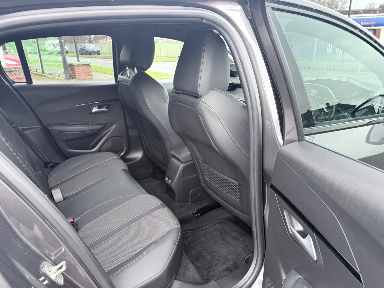 Used Peugeot 208 2021 for sale - 77320390: Photo 28