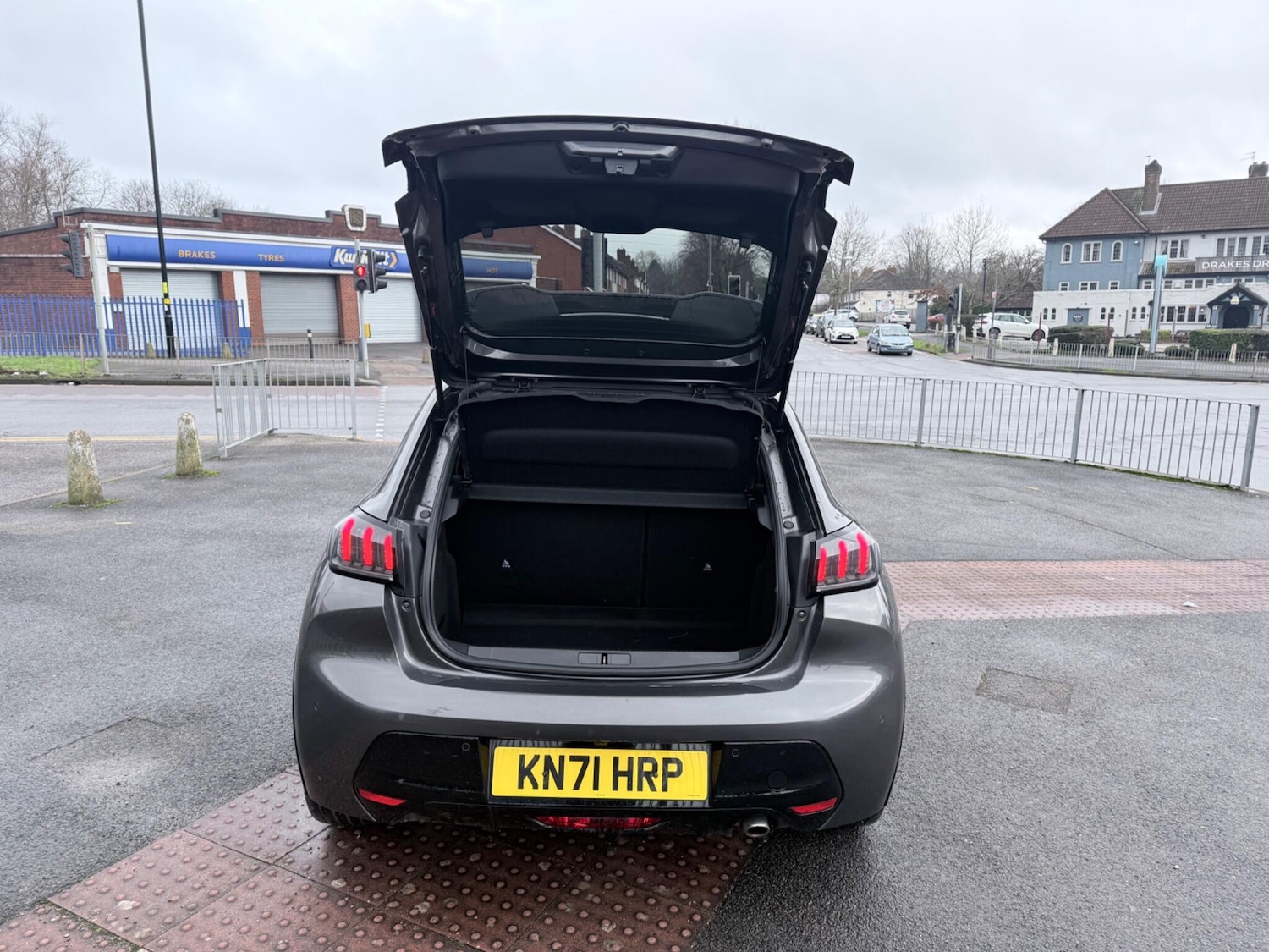 Used Peugeot 208 2021 for sale - 77320390: Photo 37