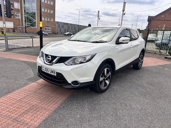 Used Nissan Qashqai 2015 for sale - 78902070: Photo