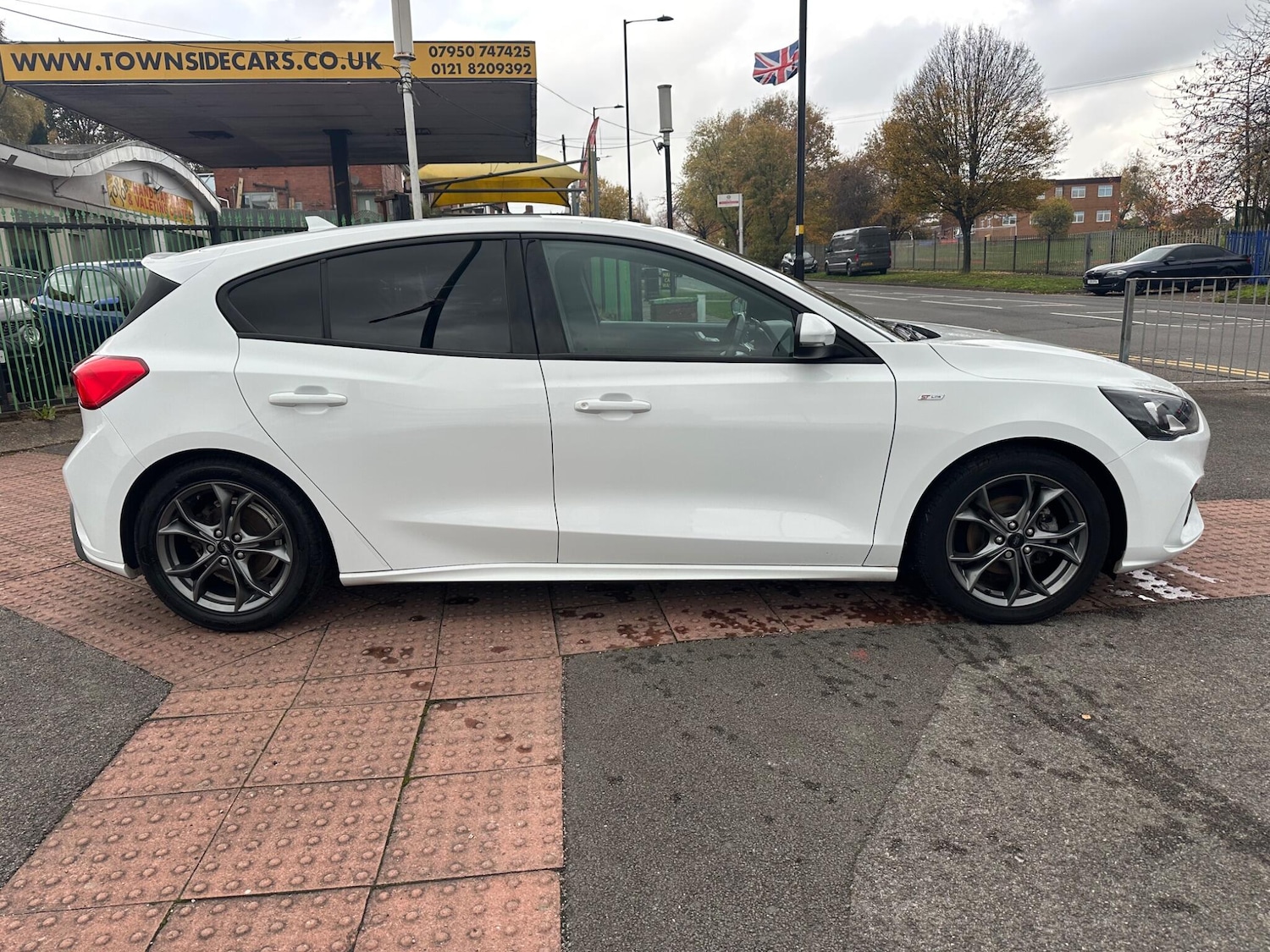 Used Ford Focus 2019 for sale - 76512462: Photo 3