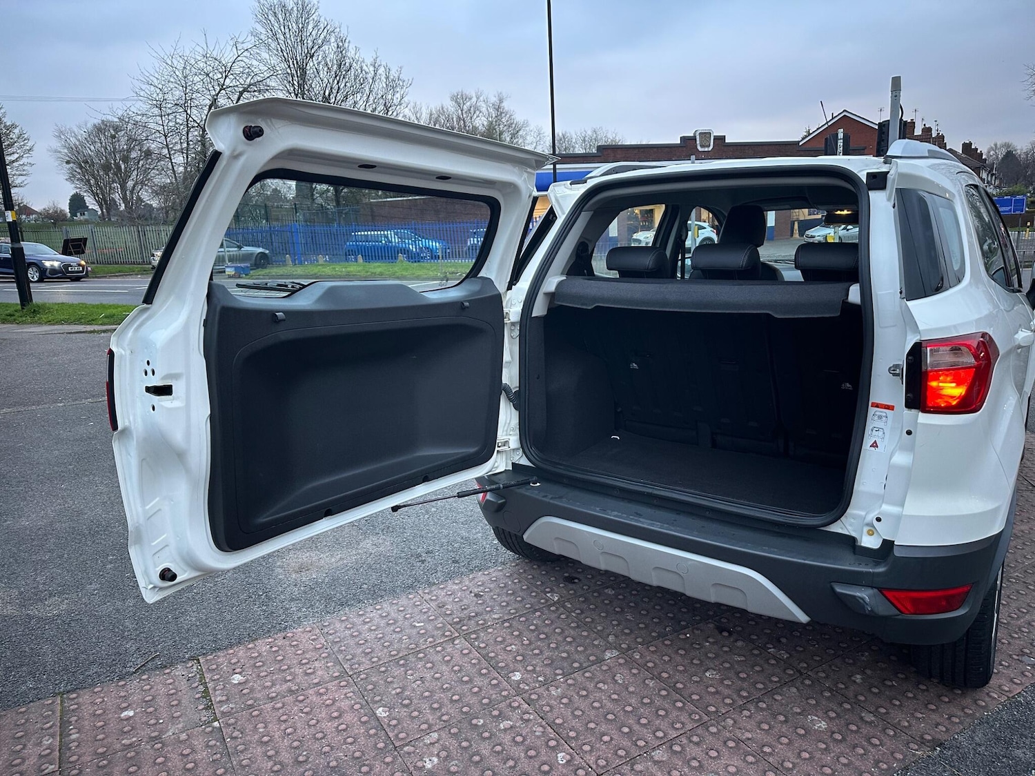 Used Ford Ecosport for sale - 77808936: Photo 32