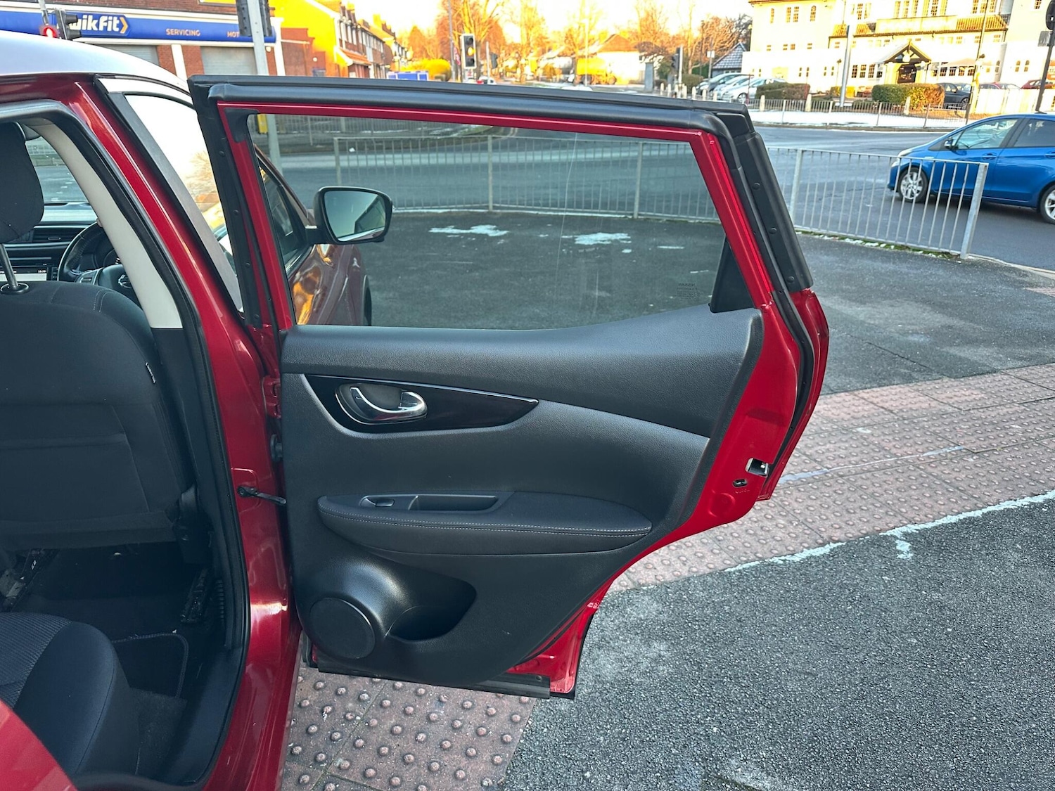 Used Nissan Qashqai 2015 for sale - 77103572: Photo 25